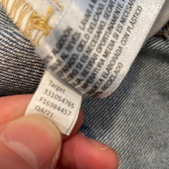 NWOT WILD FABLE High Rise Bermuda Distressed Denim Shorts 18 - Picture 9 of 9